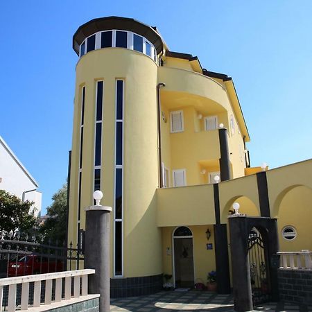 Hotel Vila Nara Vodice Exterior foto